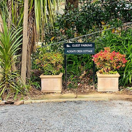 Aldgate Creek Cottage Bed&Breakfast Exteriör bild