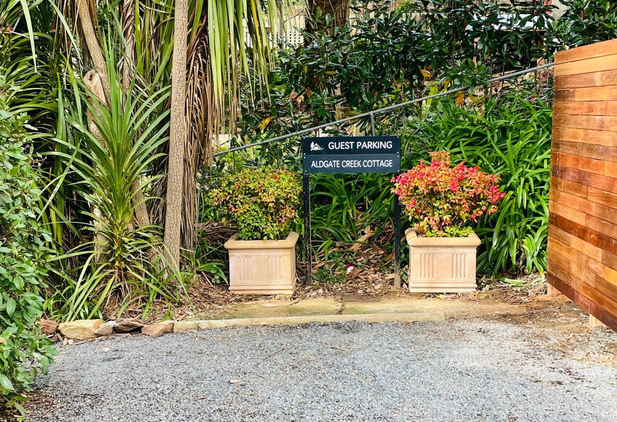 Aldgate Creek Cottage Bed&Breakfast Exteriör bild